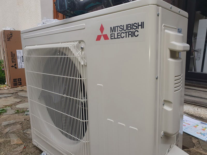 Climatisation réversible Mitsubishi (unité extérieure)